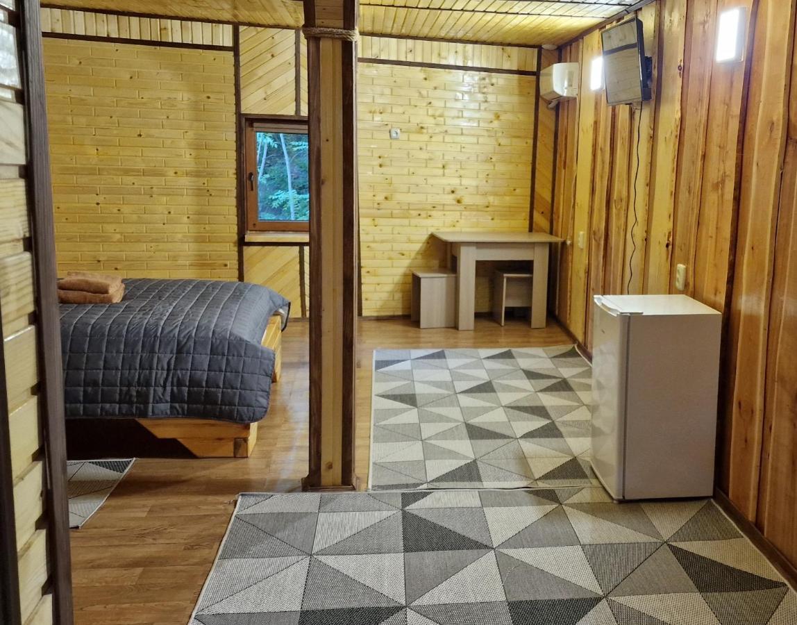 Kolyba Complex Hotel Uman Bagian luar foto