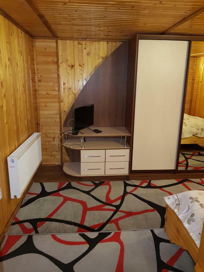 Kolyba Complex Hotel Uman Bagian luar foto